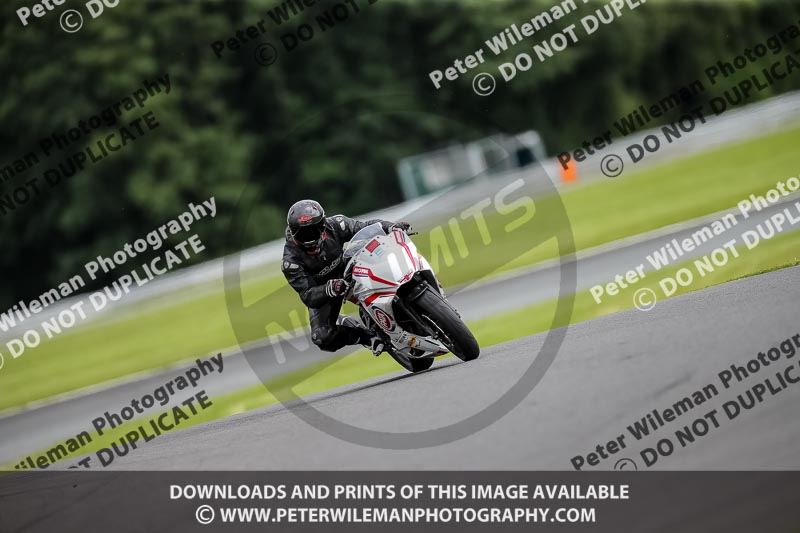 PJM Photography;anglesey;brands hatch;cadwell park;croft;donington park;enduro digital images;event digital images;eventdigitalimages;mallory;no limits;oulton park;peter wileman photography;racing digital images;silverstone;snetterton;trackday digital images;trackday photos;vmcc banbury run;welsh 2 day enduro